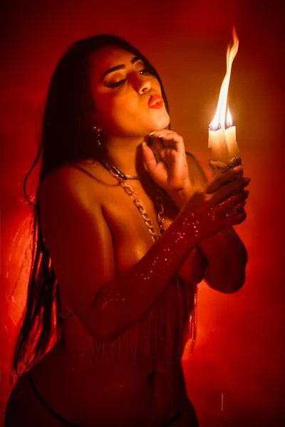 Live sex webcam photo for AngelaDiaz #2990640