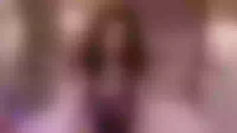 Live sex webcam photo for AmazingLea #1777761