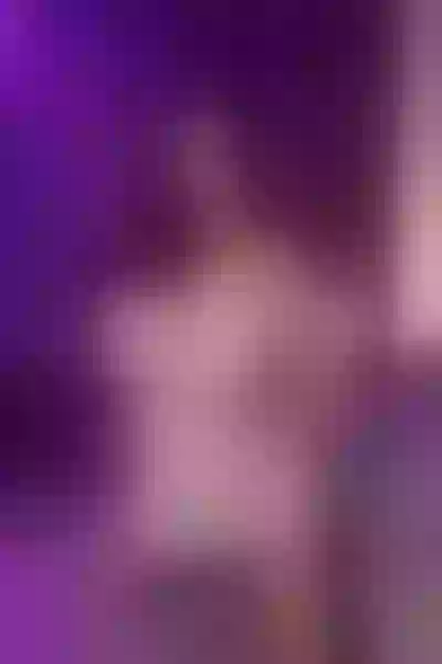 Live sex webcam photo for AmazingLea #6197617