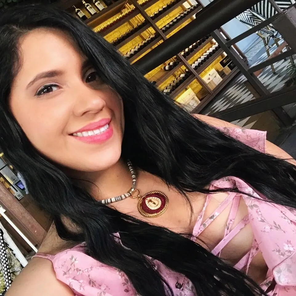 Live sex webcam photo for EliBrown #7413523