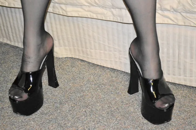 Live sex webcam photo for TexasHoney #7870901