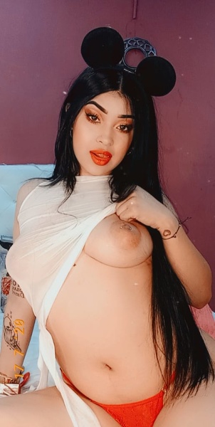 Live sex webcam photo for Moon_Rose #1971633