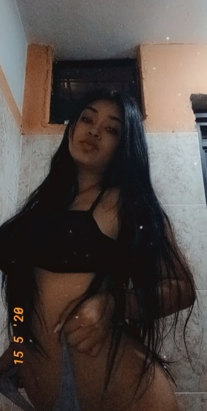 Live sex webcam photo for Moon_Rose #1971616