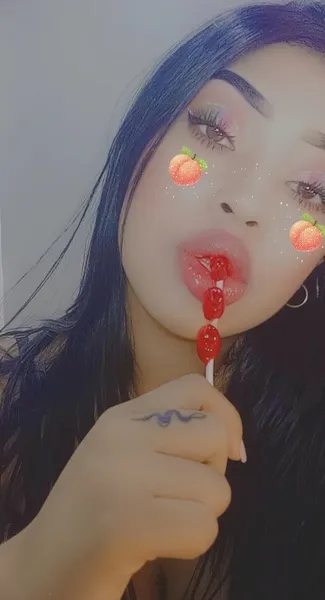 Live sex webcam photo for Moon_Rose #1971663