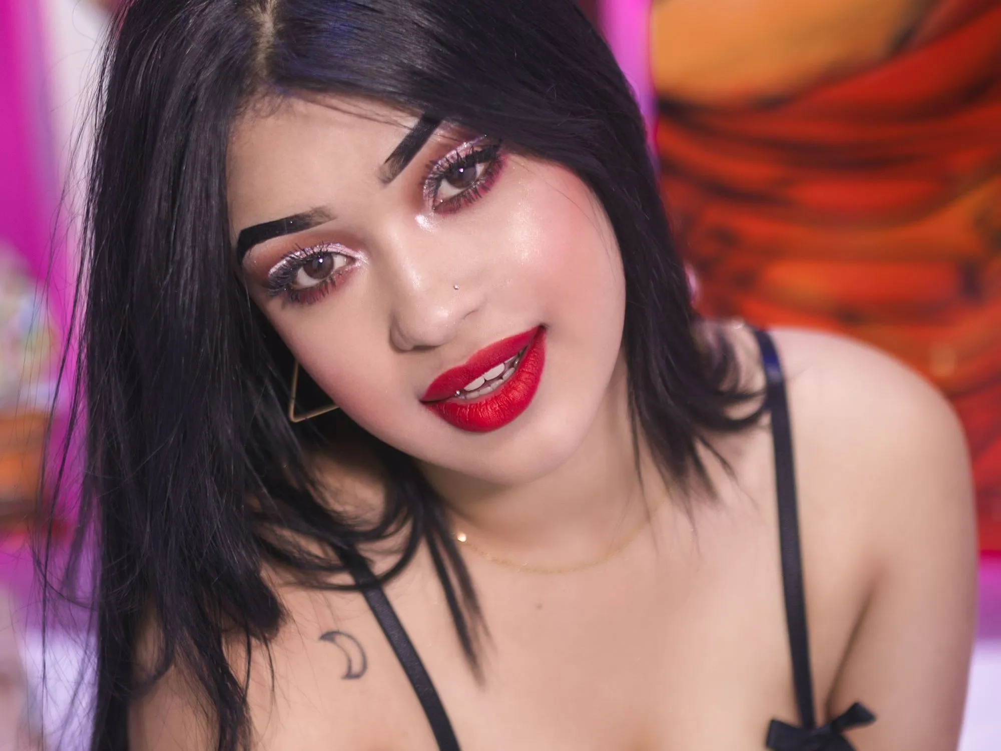 Live sex webcam photo for Moon_Rose #4157836