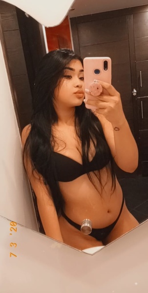 Live sex webcam photo for Moon_Rose #1971611