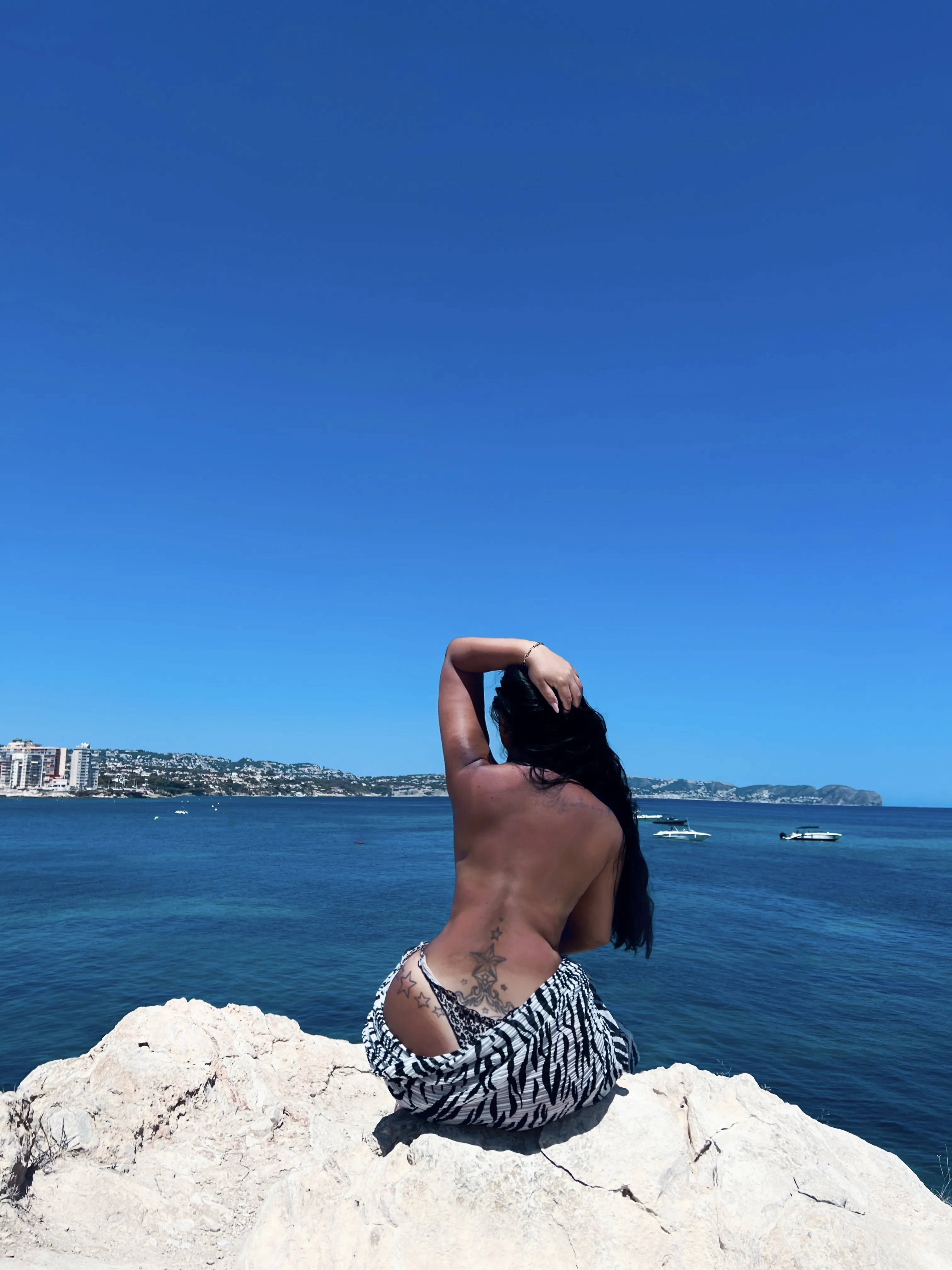 Live sex webcam photo for RenataHerrera #7769369