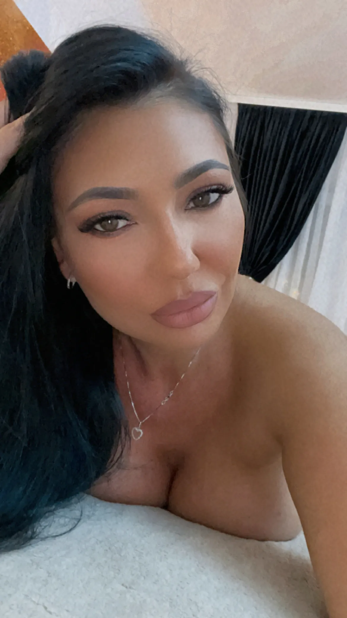 Live sex webcam photo for RenataHerrera #7769303