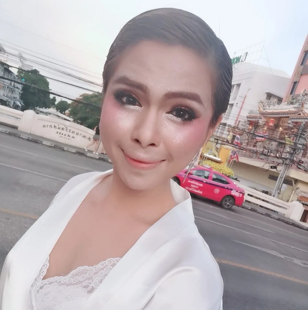 Live sex webcam photo for ribbinpink #7827236