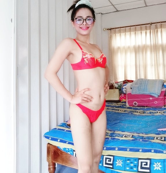 Live sex webcam photo for ribbinpink #7827194