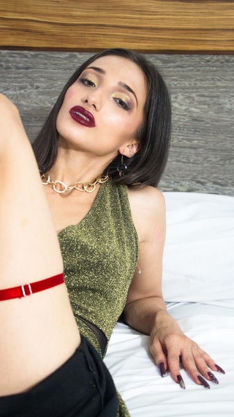 Live sex webcam photo for SarahThomson #7383957