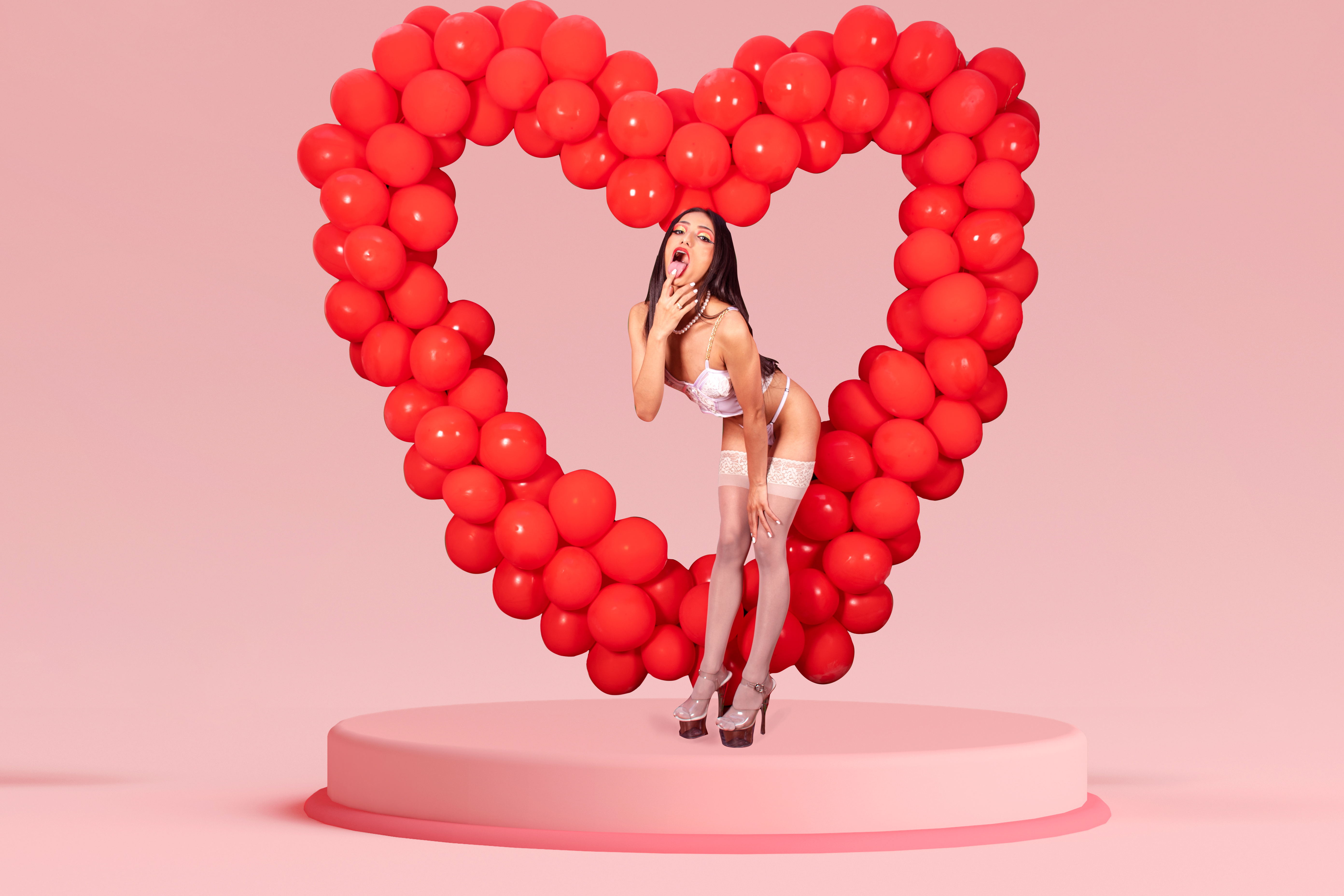 Live sex webcam photo for SarahThomson #7384088