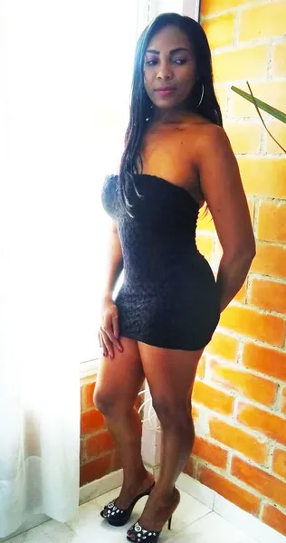 Live sex webcam photo for Drey_Miller #2873065