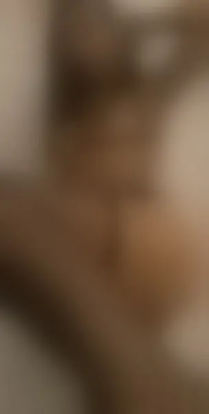 Live sex webcam photo for AriannaLi #1932031