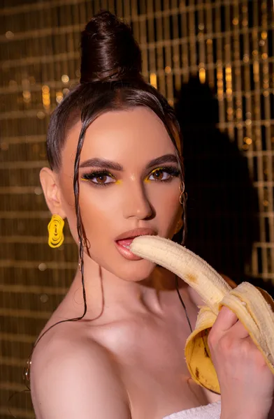 Live sex webcam photo for MissMarylin #3632296