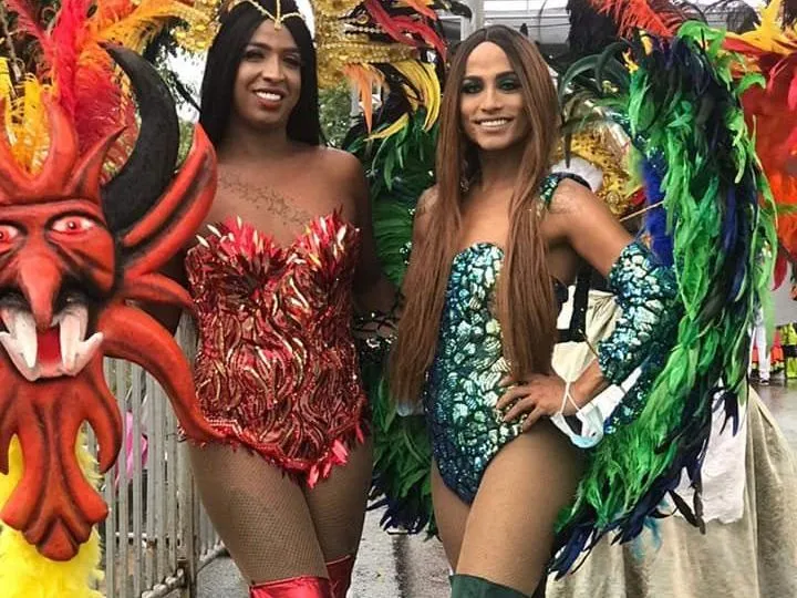 Live sex webcam photo for twoamanzing #3583374