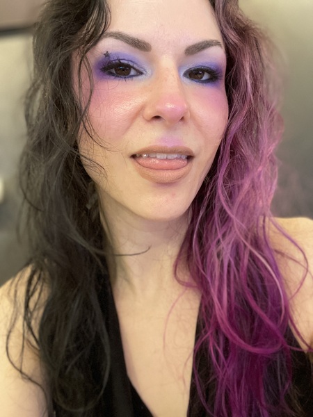 Live sex webcam photo for YourHolyTemple #5710901