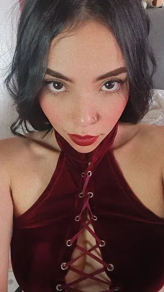 Live sex webcam photo for LucyTexass #2368120