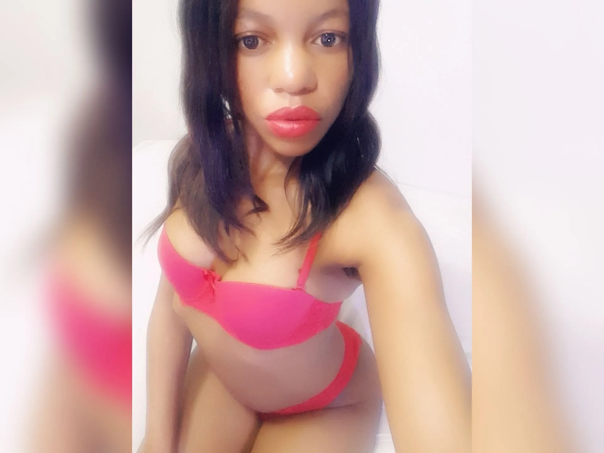 Live sex webcam photo for XNIGHTLINE #3985121