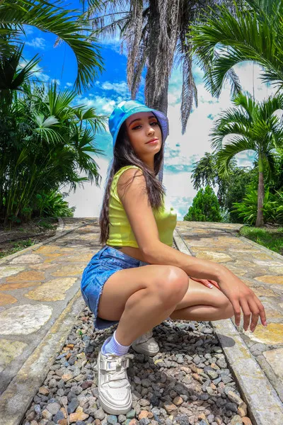 Live sex webcam photo for EllieVelveth #3481526