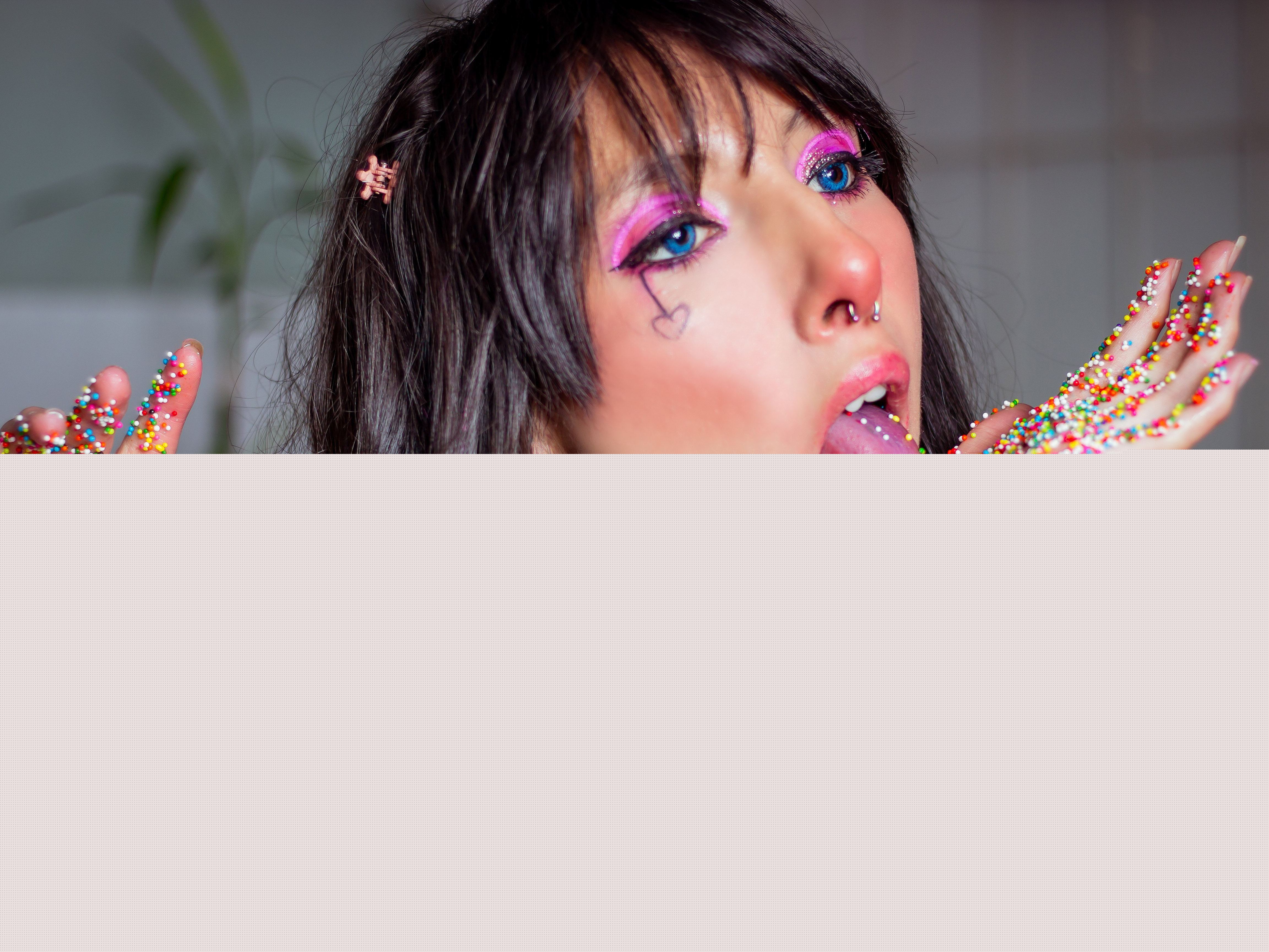 Live sex webcam photo for SCARLEETTBLOM #3241150