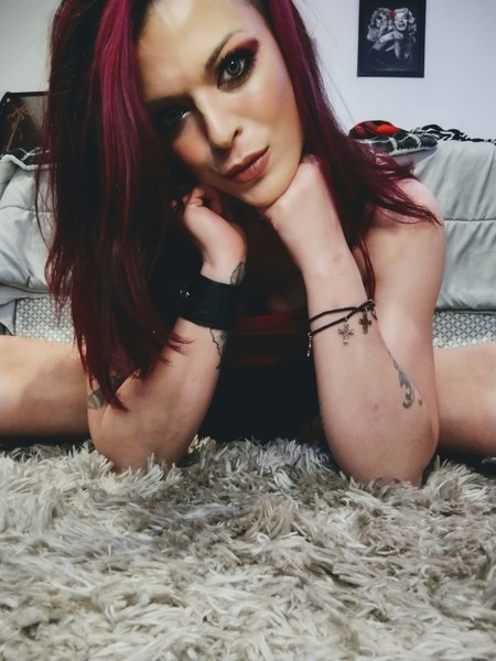 Live sex webcam photo for Disturbed_Dezi #3326557