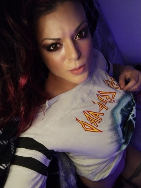 Live sex webcam photo for Disturbed_Dezi #3326560