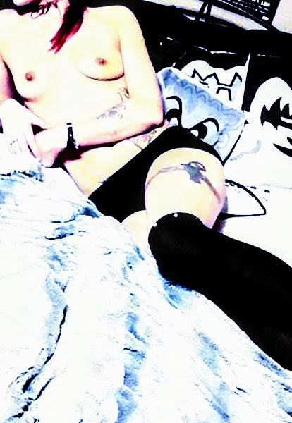 Live sex webcam photo for Disturbed_Dezi #3326575