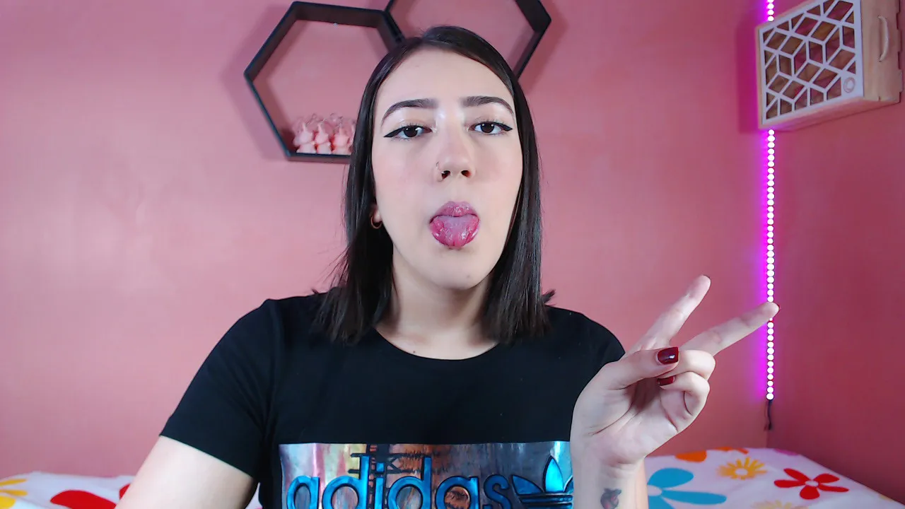 Live sex webcam photo for AuroraShyrzt #7325377