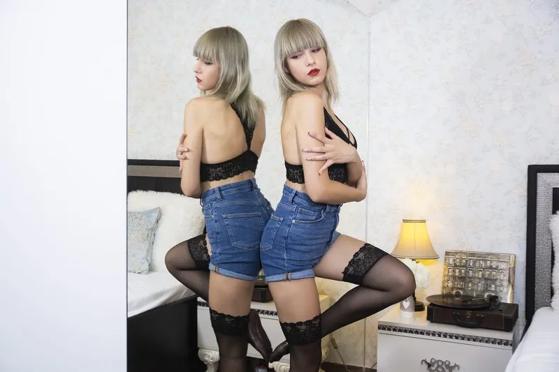 Live sex webcam photo for TynaHeart #3054149