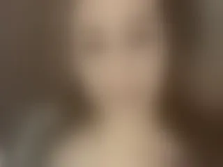 Live sex webcam photo for RoseDiamond18 #8279139