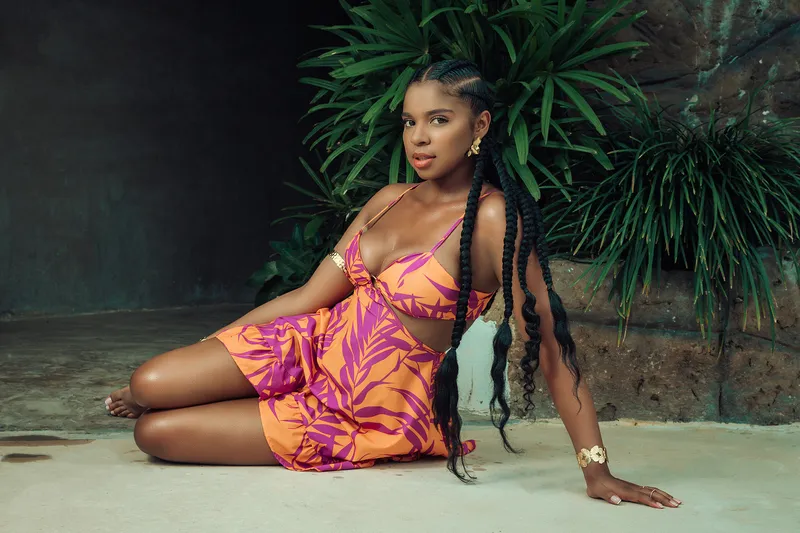 Live sex webcam photo for LIISAMENDEZ #7310983