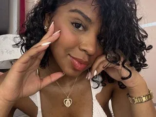 Live sex webcam photo for LIISAMENDEZ #7093782
