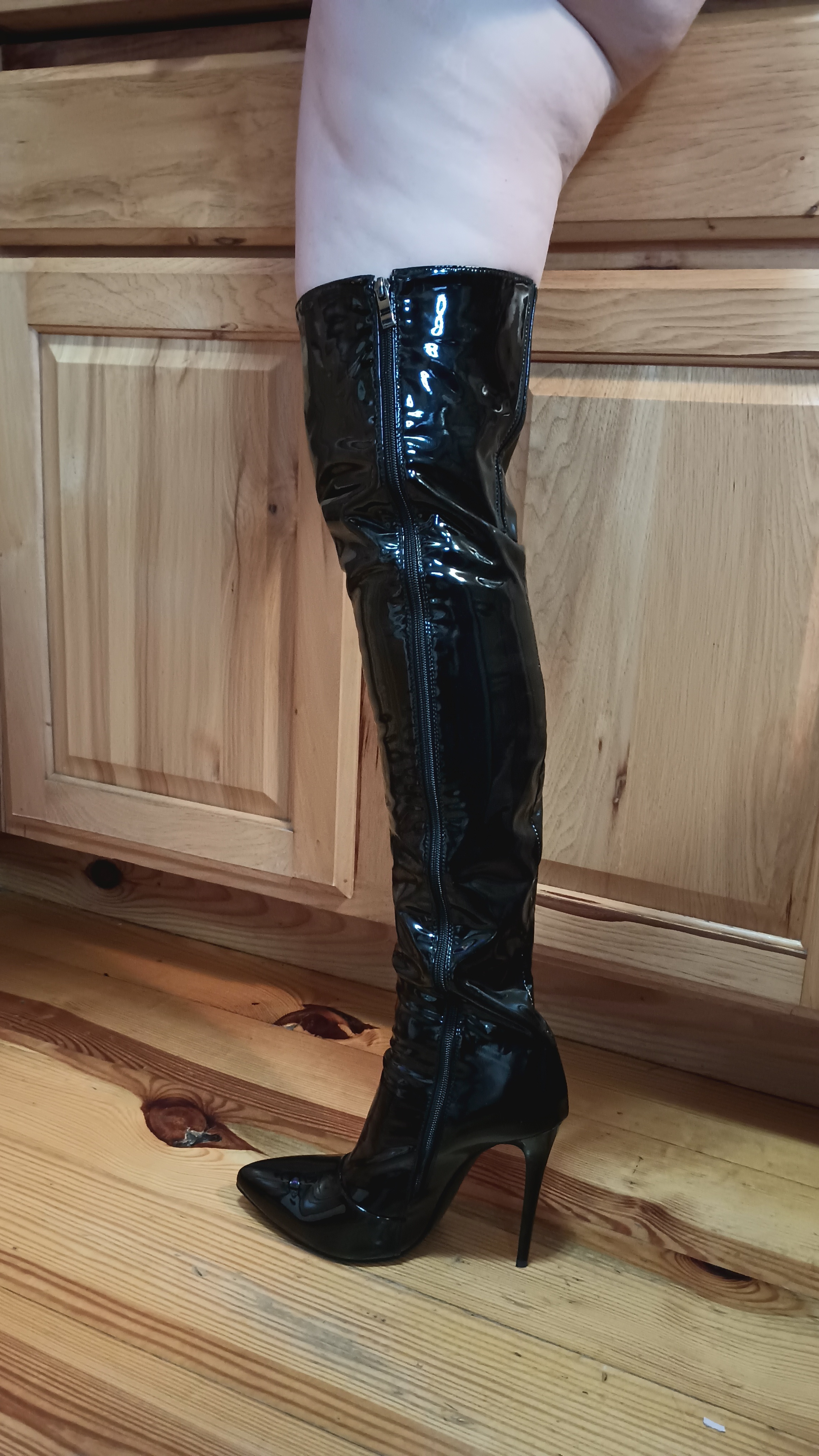 Live sex webcam photo for Venus22cumin #7397447