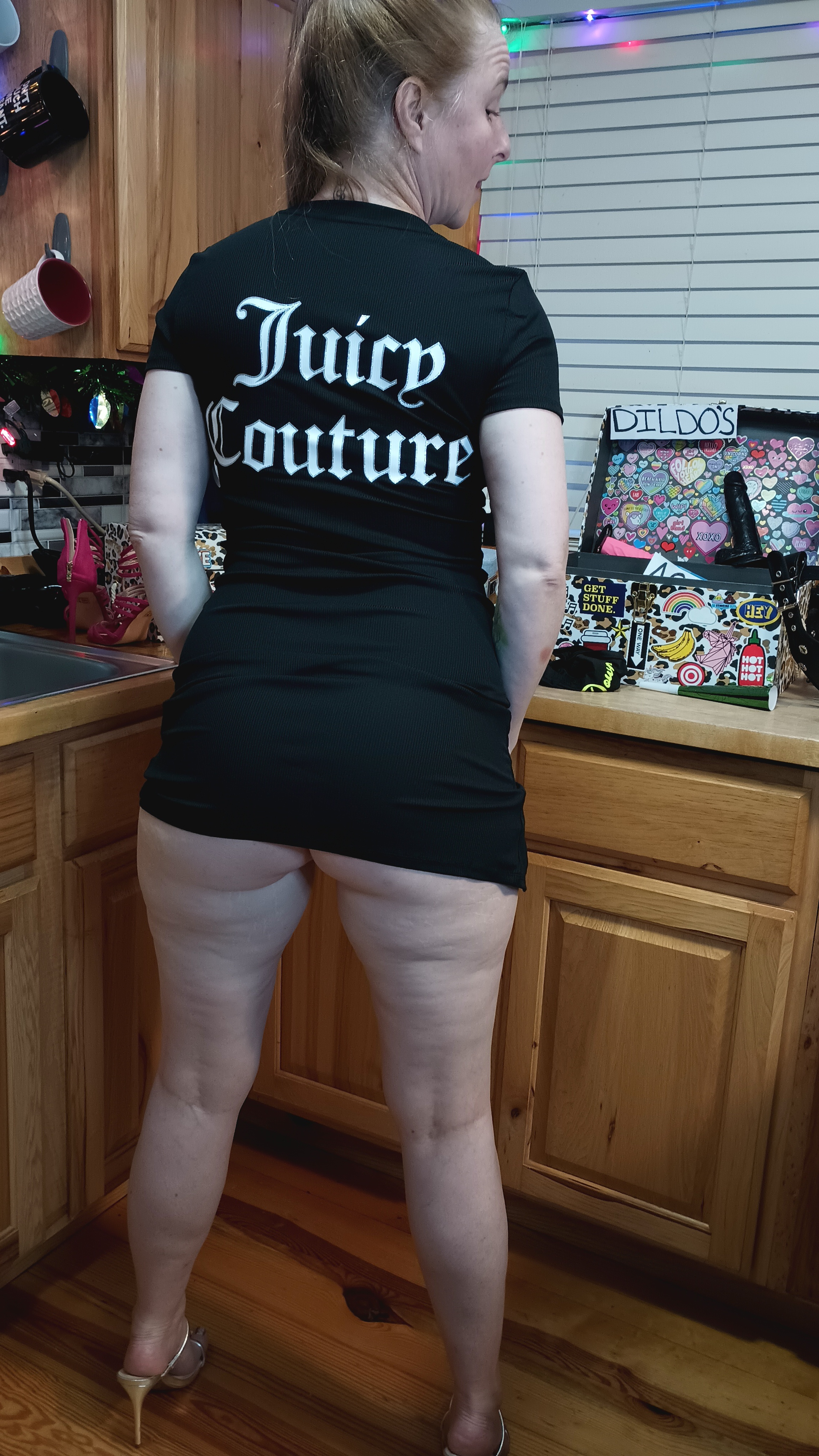 Live sex webcam photo for Venus22cumin #7397461