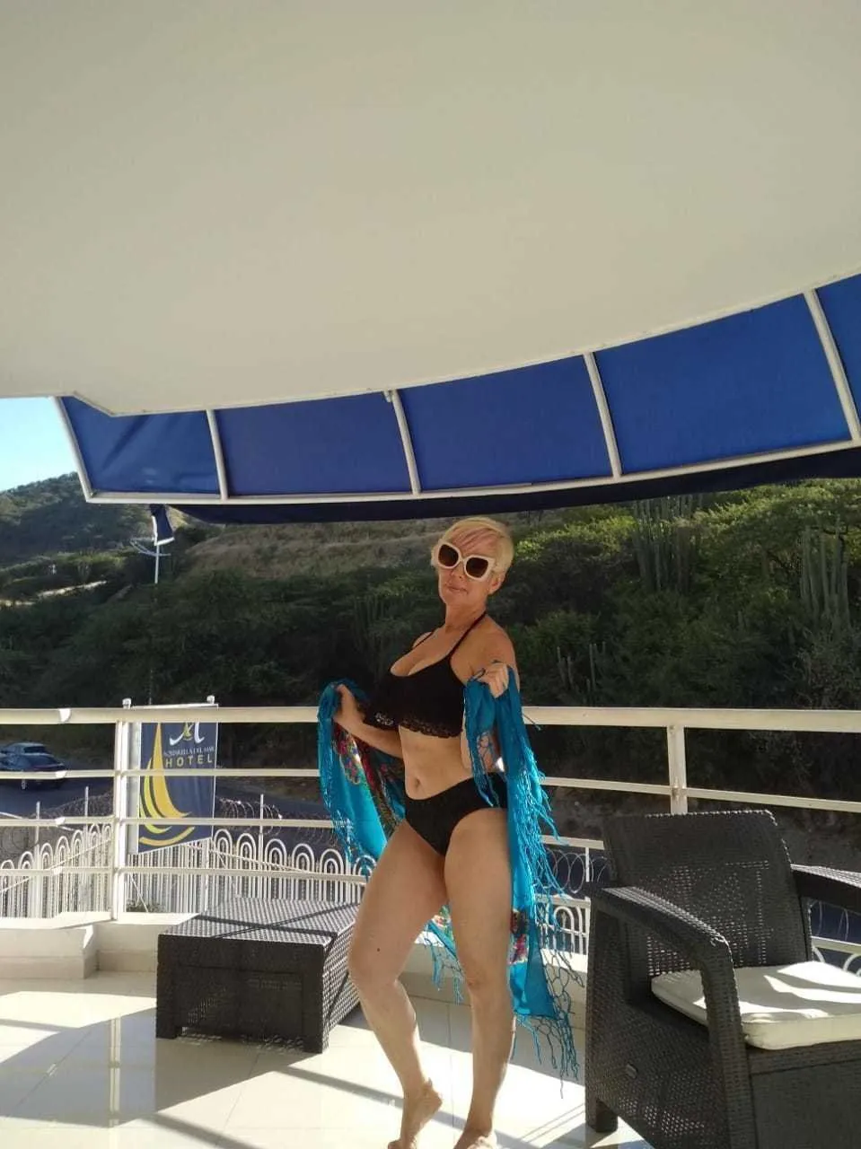 Live sex webcam photo for Mrs_Edha #7166703