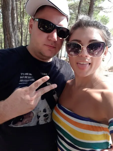 Live sex webcam photo for LINDYvsANDRY #1842421