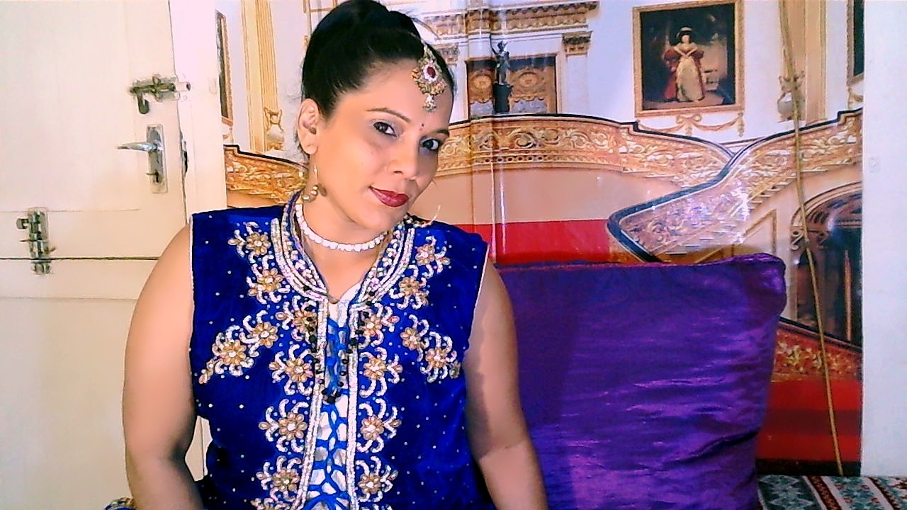 Live sex webcam photo for FancyIndian #8102171