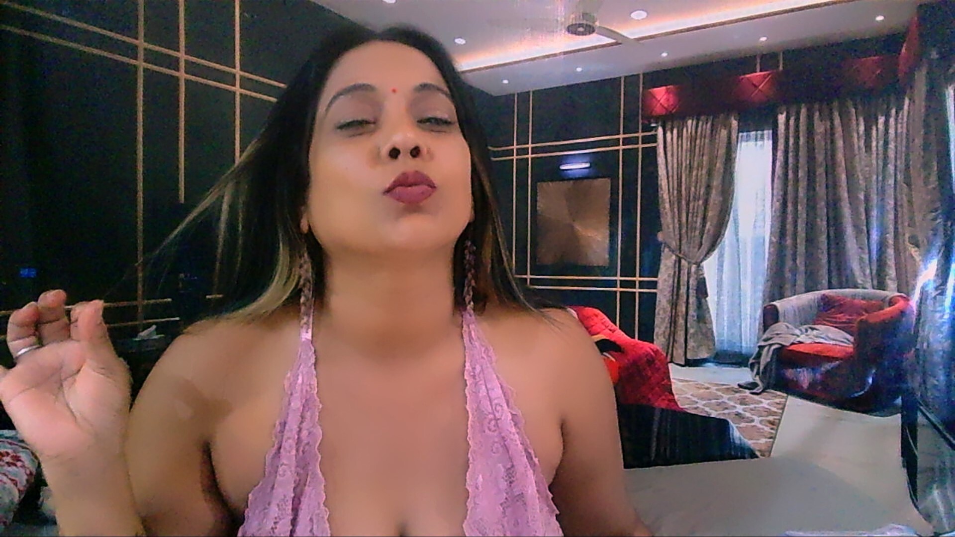 Live sex webcam photo for FancyIndian #8102244