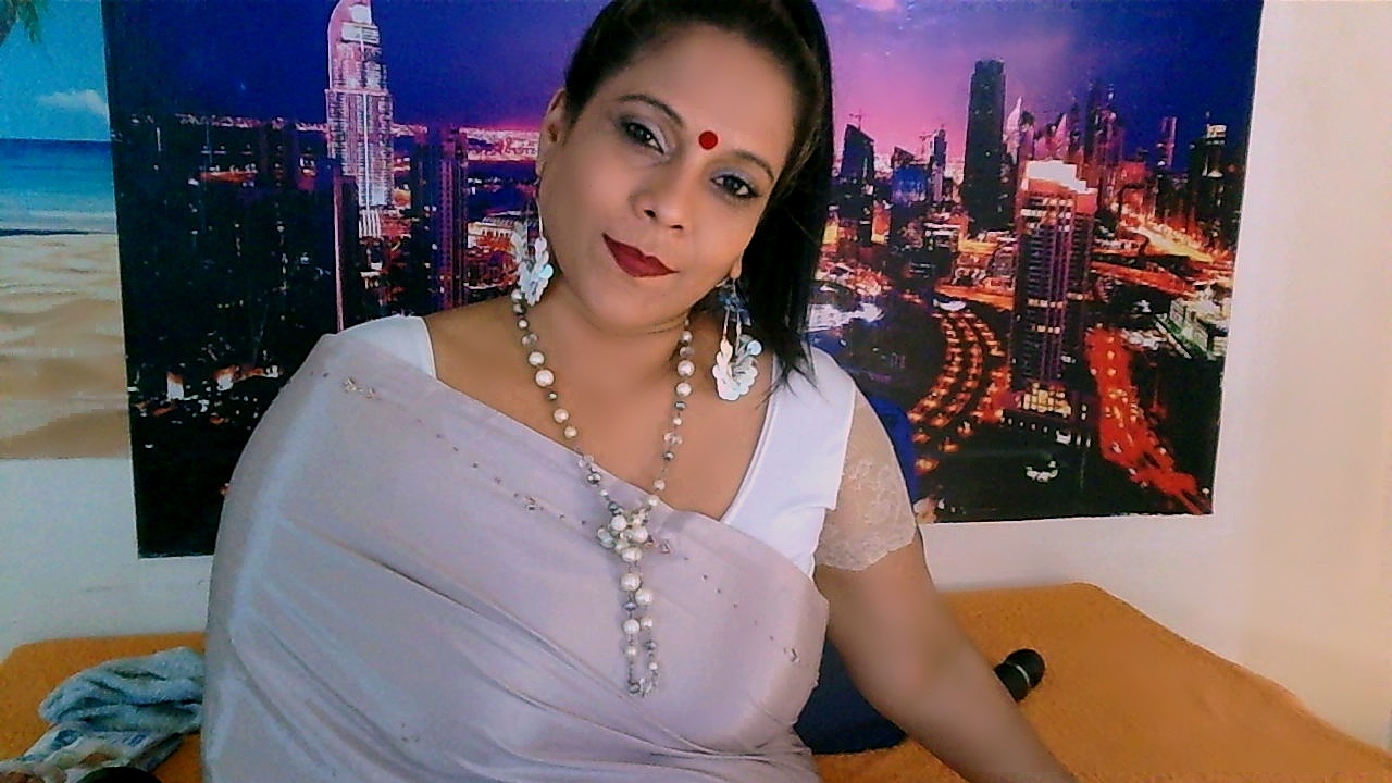 Live sex webcam photo for FancyIndian #8102183