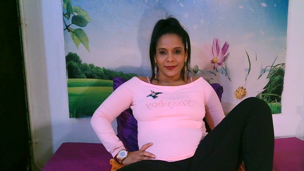 Live sex webcam photo for FancyIndian #8102150