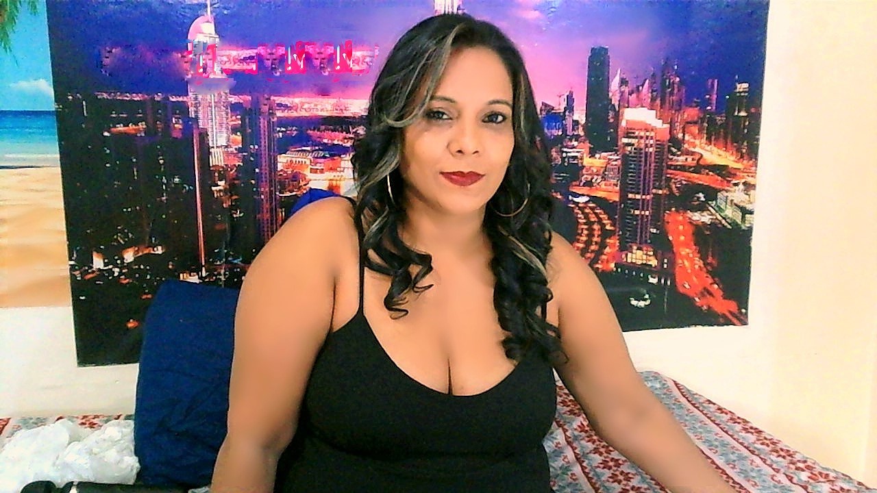 Live sex webcam photo for FancyIndian #8102187