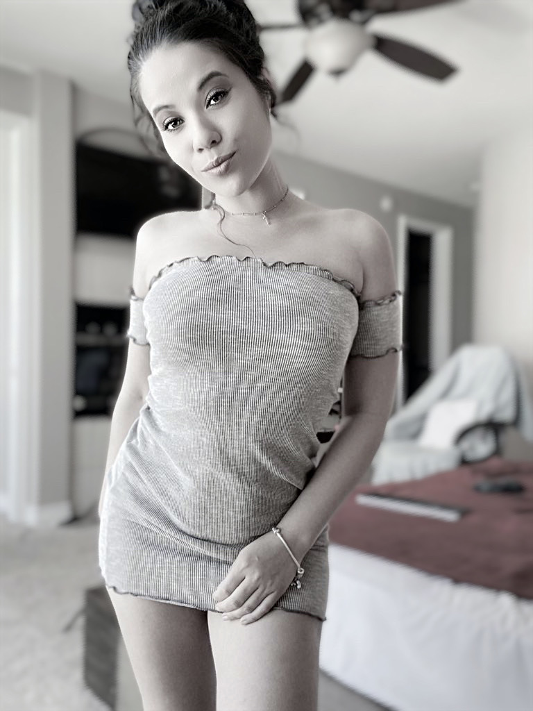 Live sex webcam photo for KensleeFaye #7381383