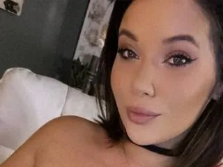 Live sex webcam photo for KensleeFaye #6317863
