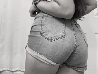 Live sex webcam photo for KensleeFaye #6569769
