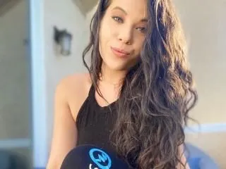 Live sex webcam photo for KensleeFaye #6298427