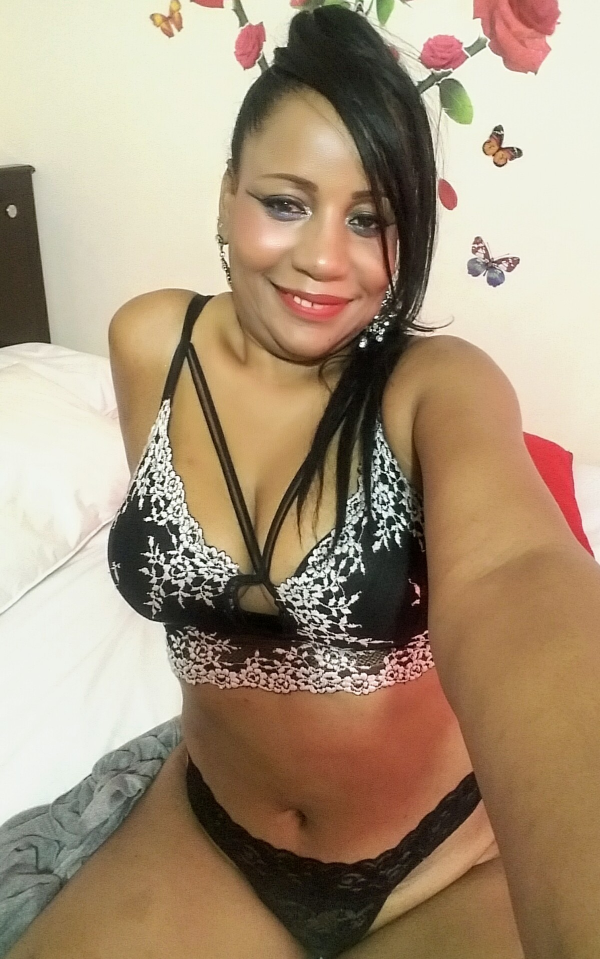 Live sex webcam photo for DulceStonex #7174900