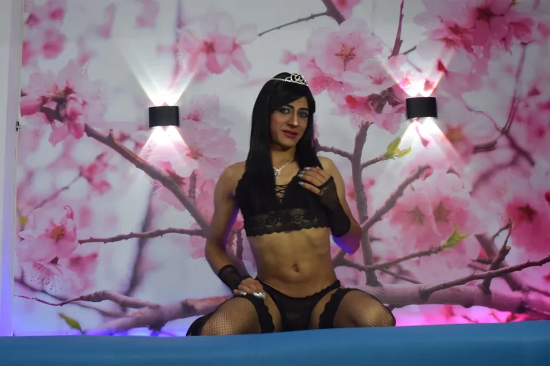 Live sex webcam photo for esther_candy #1914132