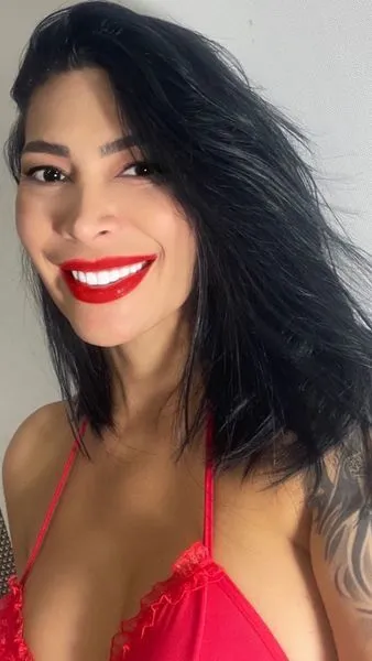 Live sex webcam photo for miranda_masie #2649977