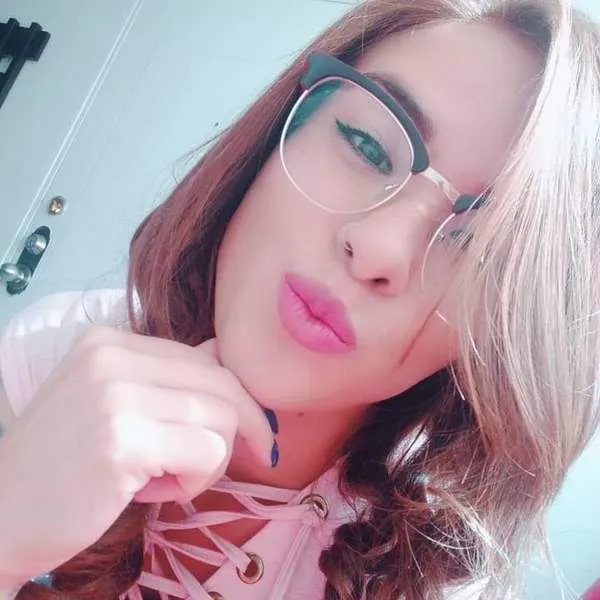 Live sex webcam photo for Helsey_Morgan #1749106